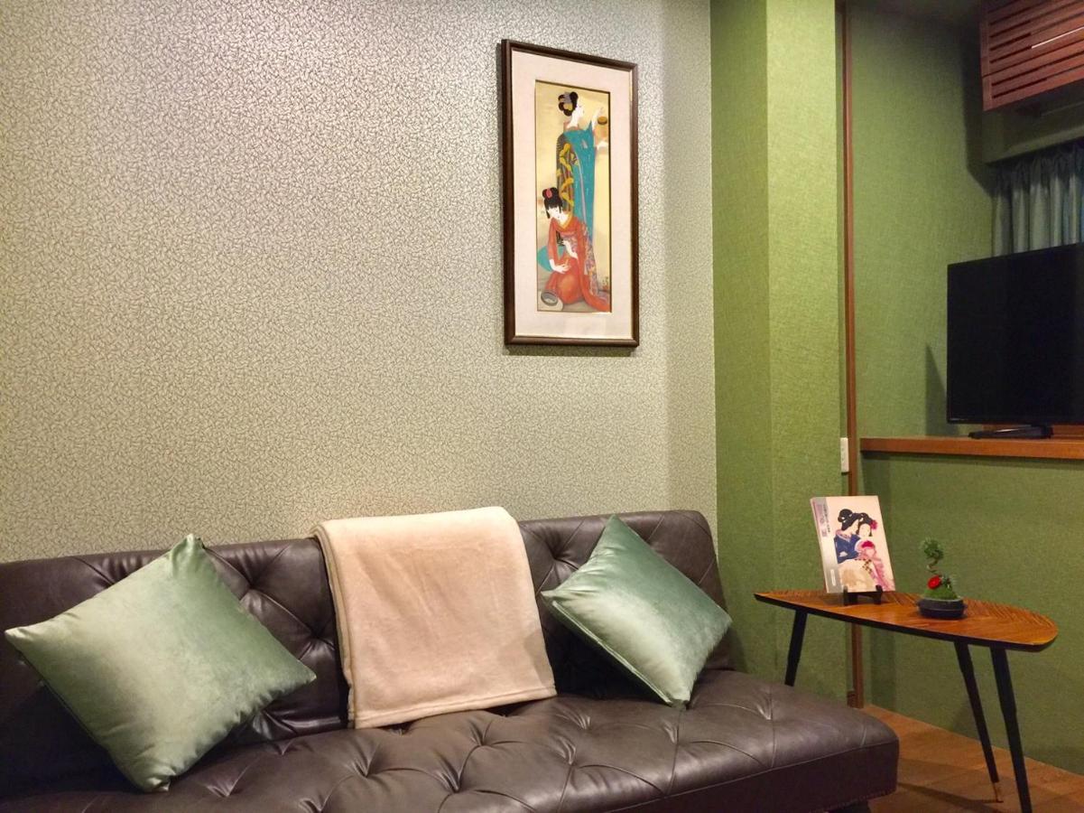 Yumeji Guest House Osaka Buitenkant foto